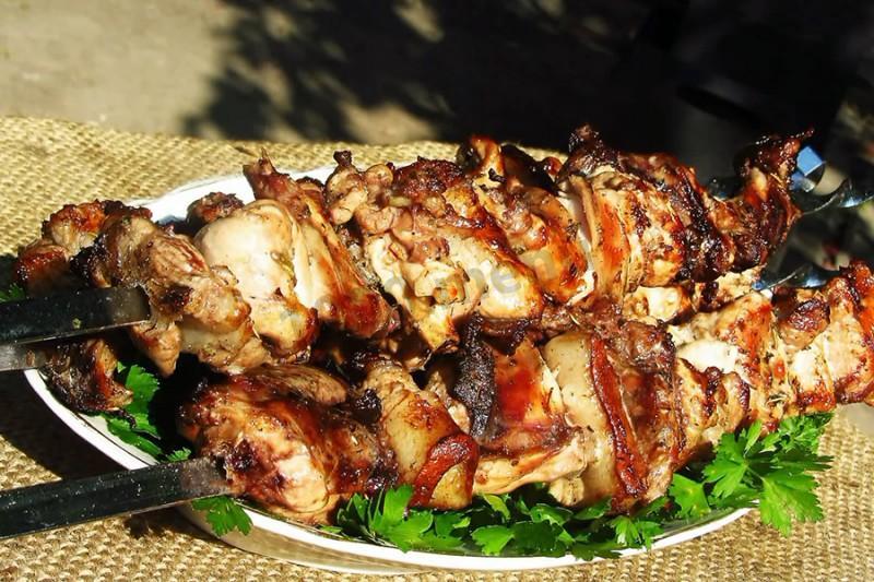 Шашлик з кролика / фото 1000.menu